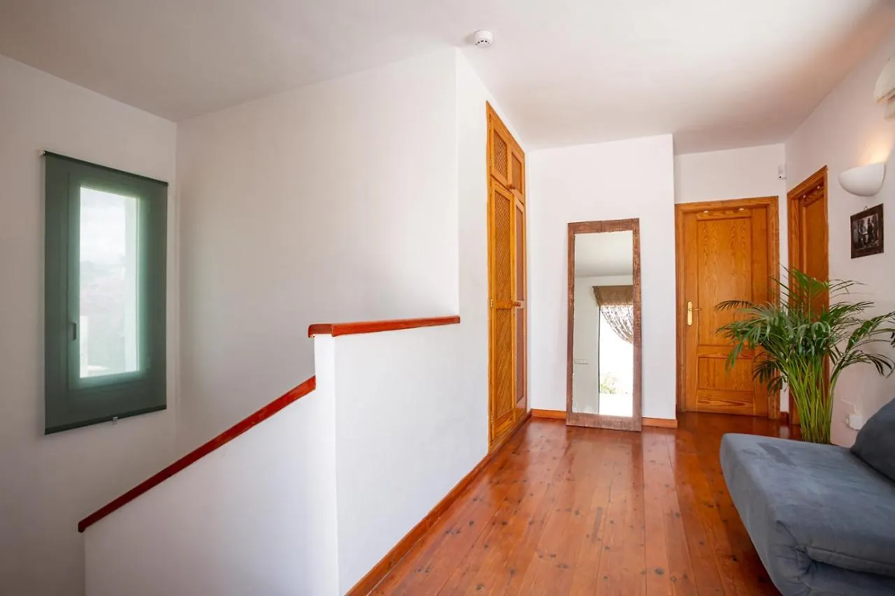 Casa Can Ferran Nuestra Señora de Jesús 0*,  España
